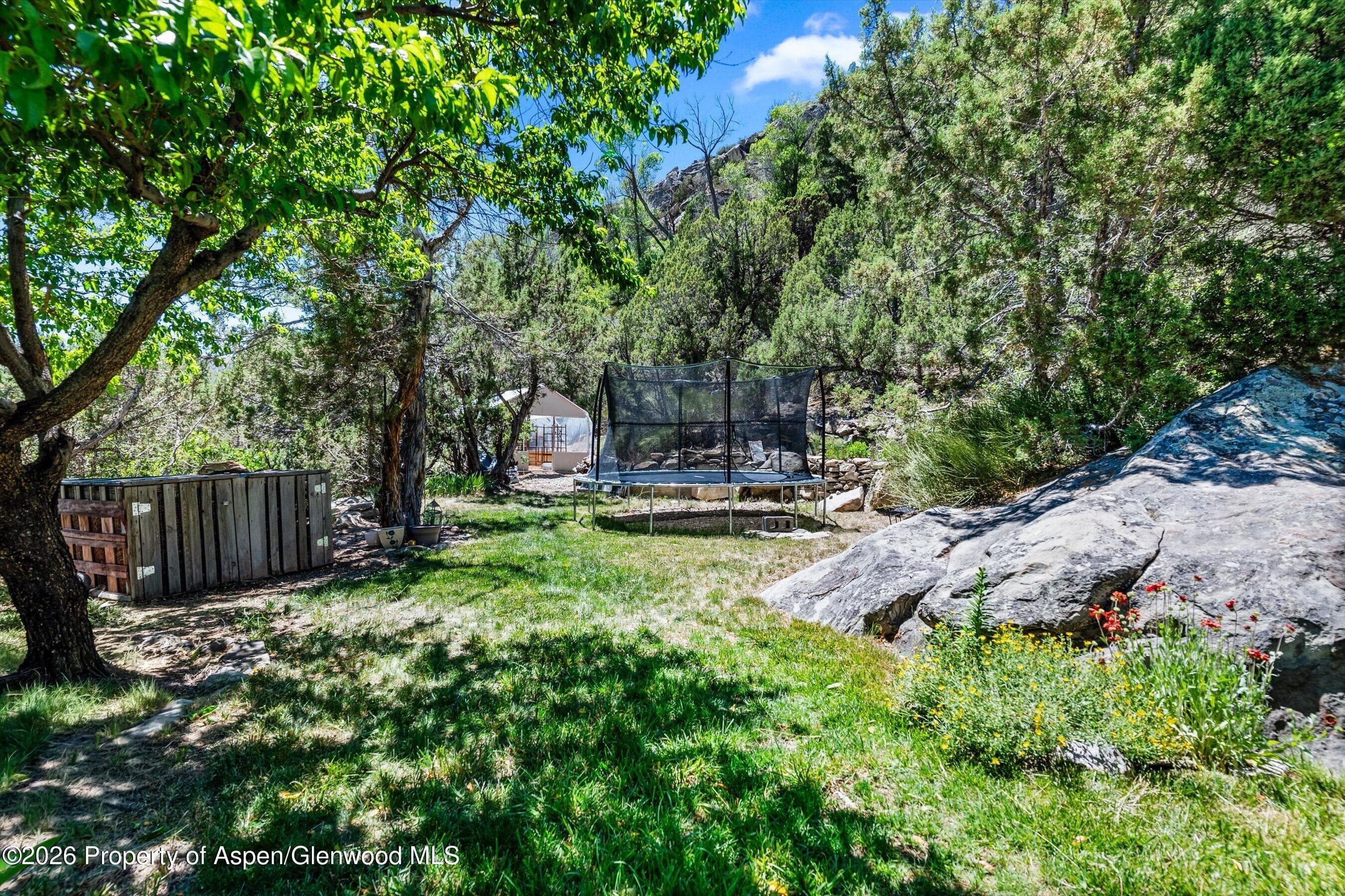 39049 Highway 6, New Castle, CO 81647 - Photo 36
