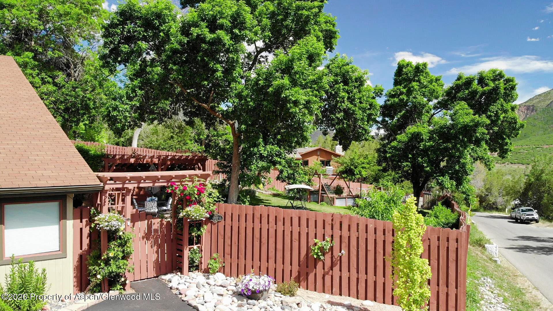 111 Cardinal Lane, Glenwood Springs, CO 81601 - Photo 3