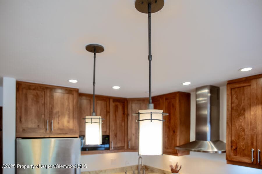 725 E Main Street 309, Aspen, CO 81611 - Photo 21
