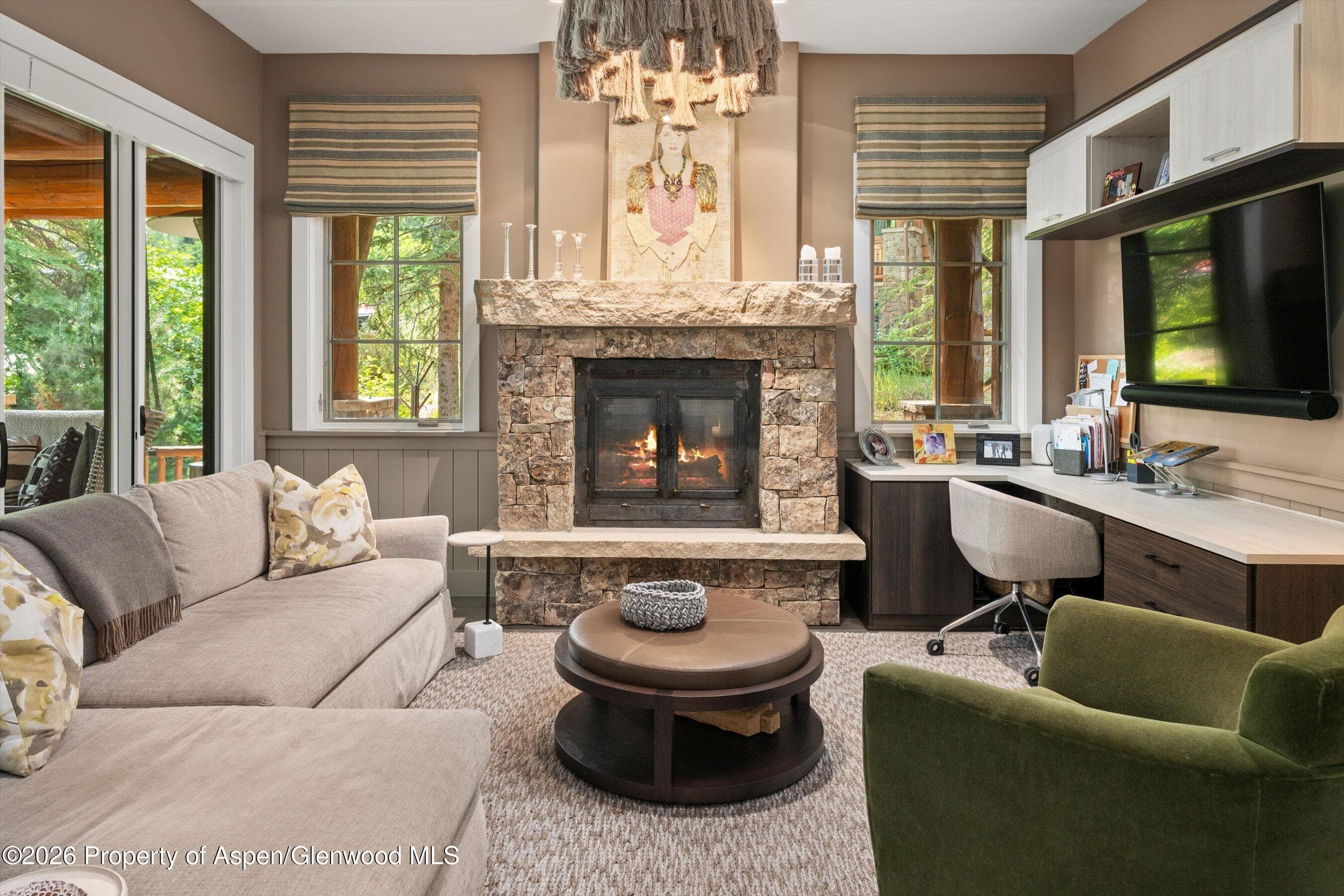 87 Thunderbowl Lane 7, Aspen, CO 81611 - Photo 11