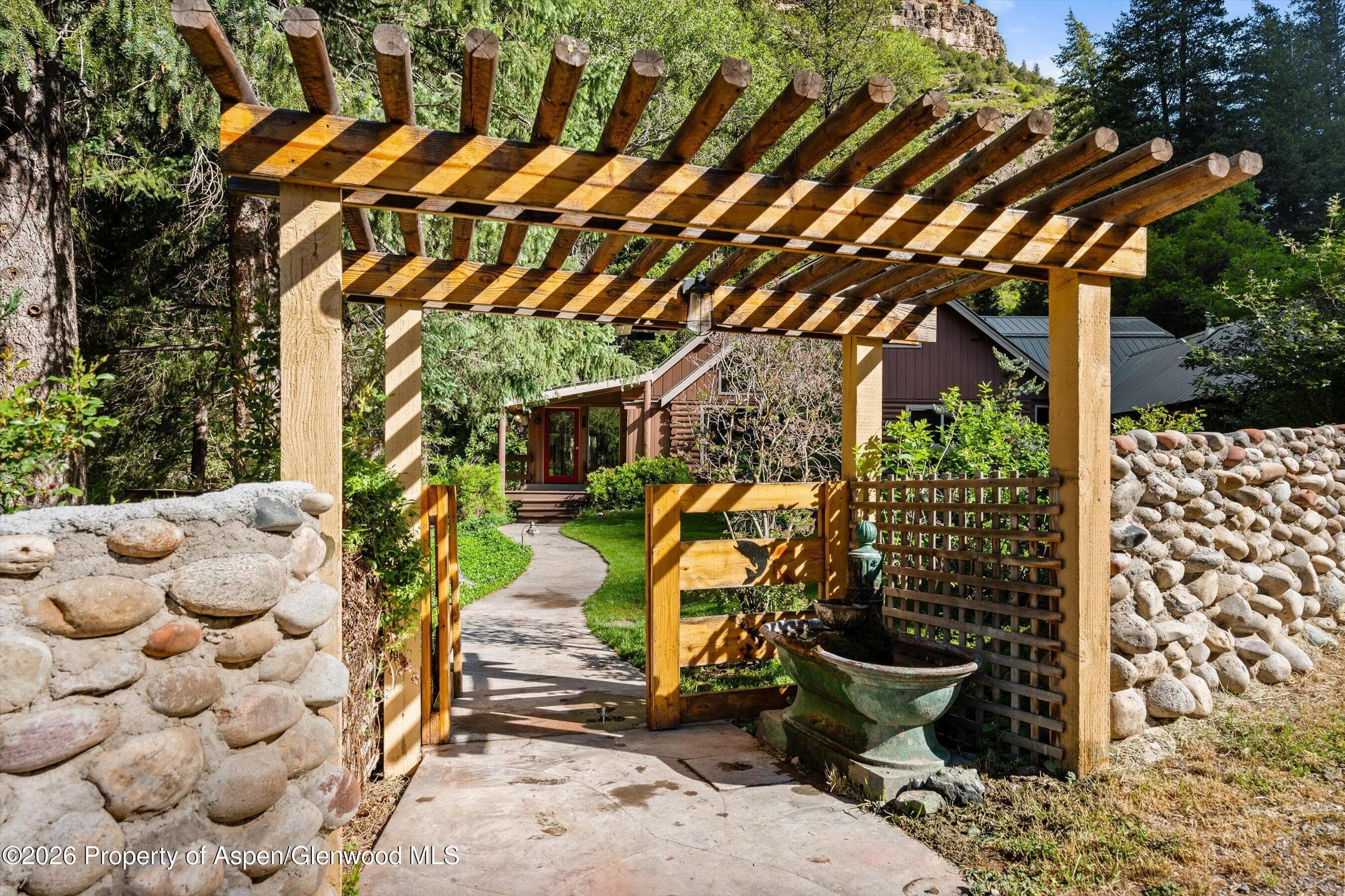 1847 No Name Lane, Glenwood Springs, CO 81601 - Photo 3