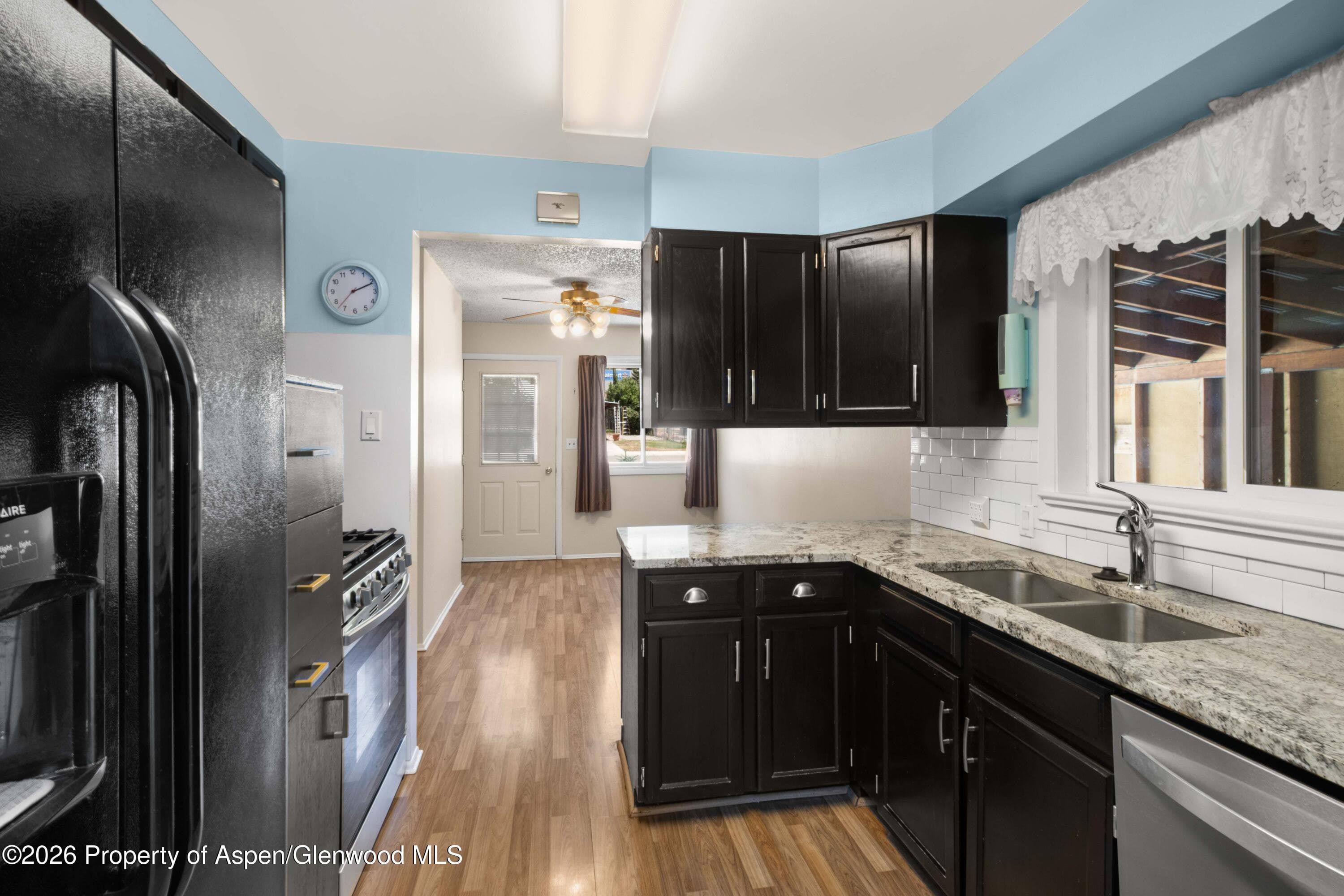 3001 Sopris Avenue, Glenwood Springs, CO 81601 - Photo 4