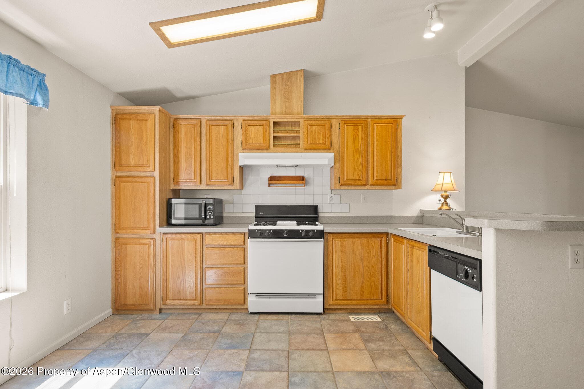 8296 County Road 301, Parachute, CO 81635 - Photo 10