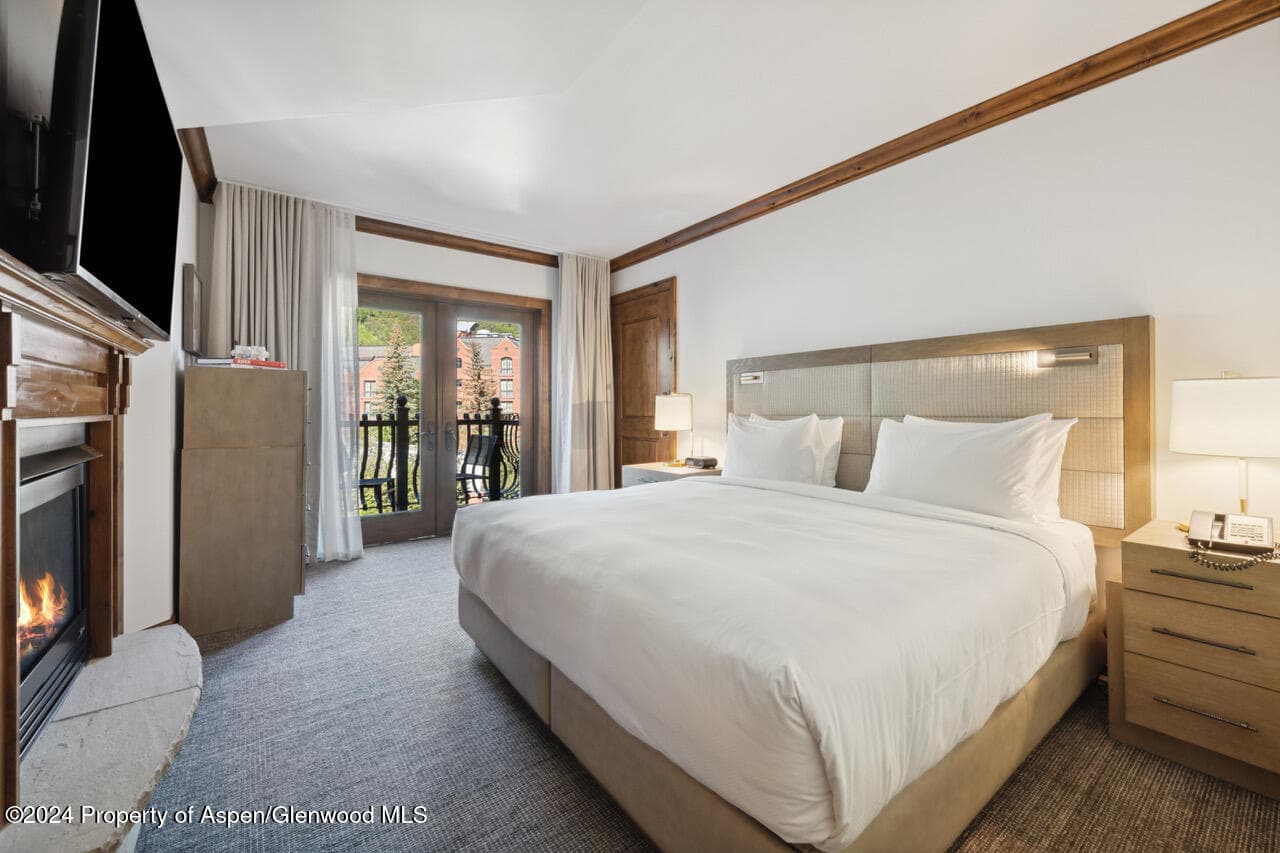 415 E Dean St, Unit 45, Week 35, Aspen, CO 81611 - Photo 26