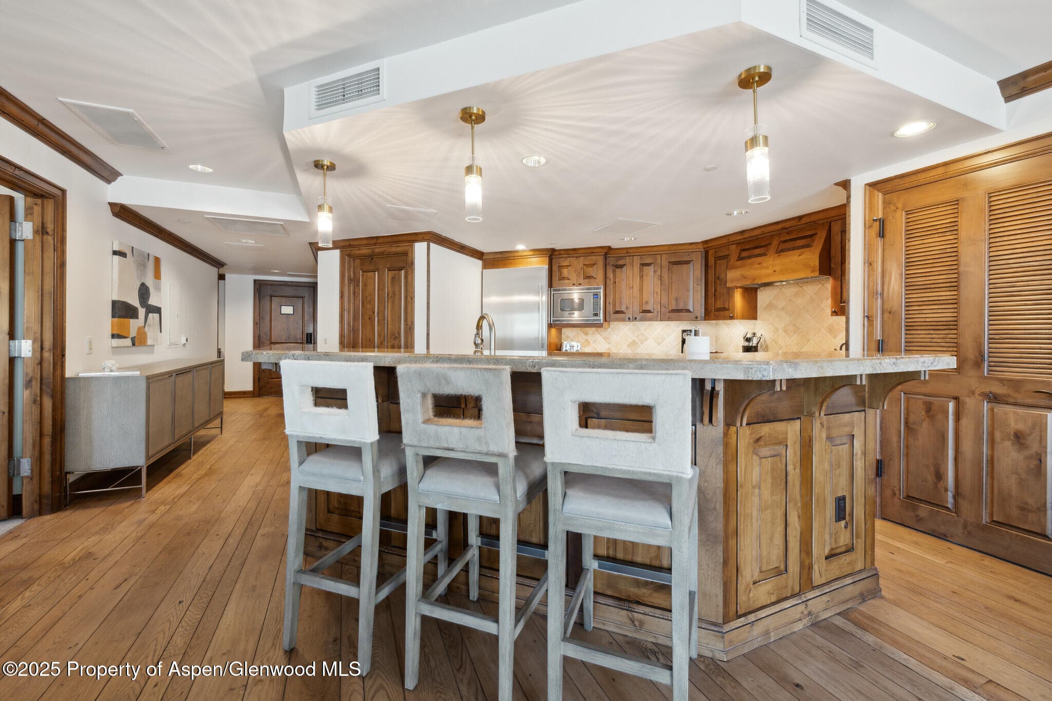 415 E Dean St, Unit 50, Week 8, Aspen, CO 81611 - Photo 8