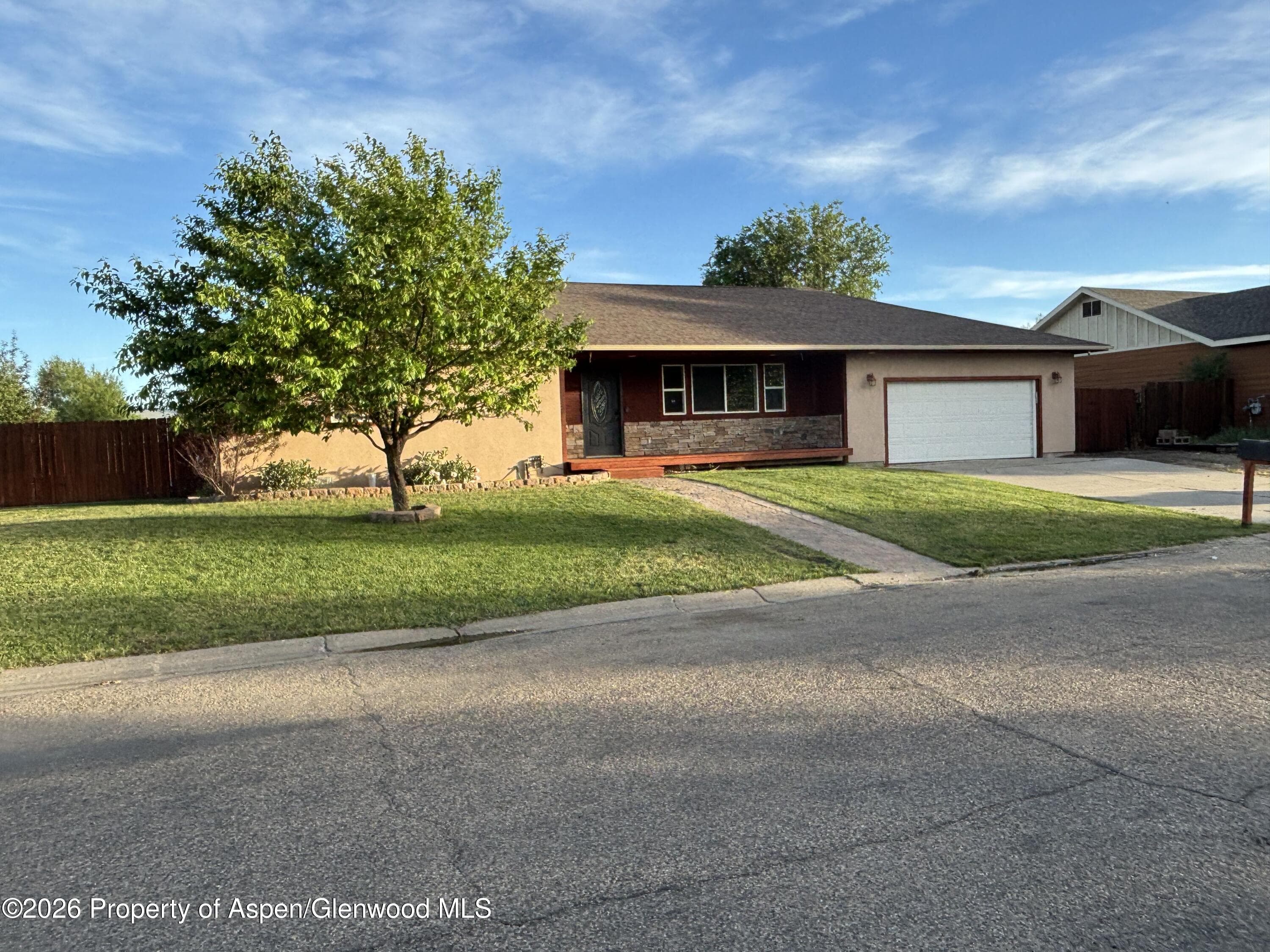 2038 Woodland Avenue, Craig, CO 81625 - Photo 1
