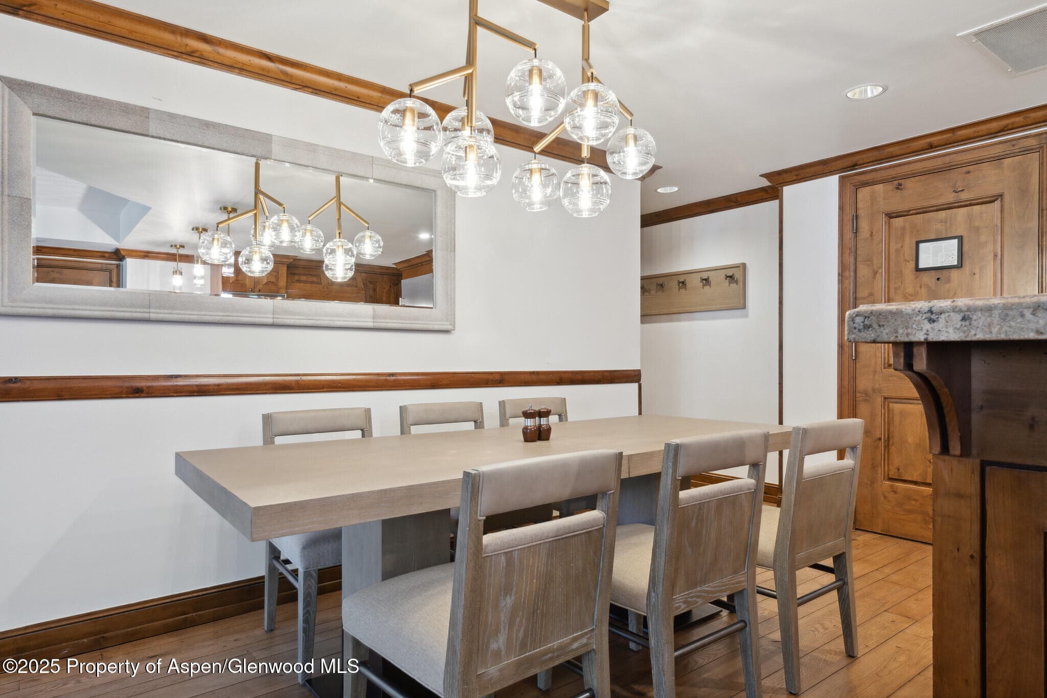 415 E Dean St, Unit 36, Week 33, Aspen, CO 81611 - Photo 9