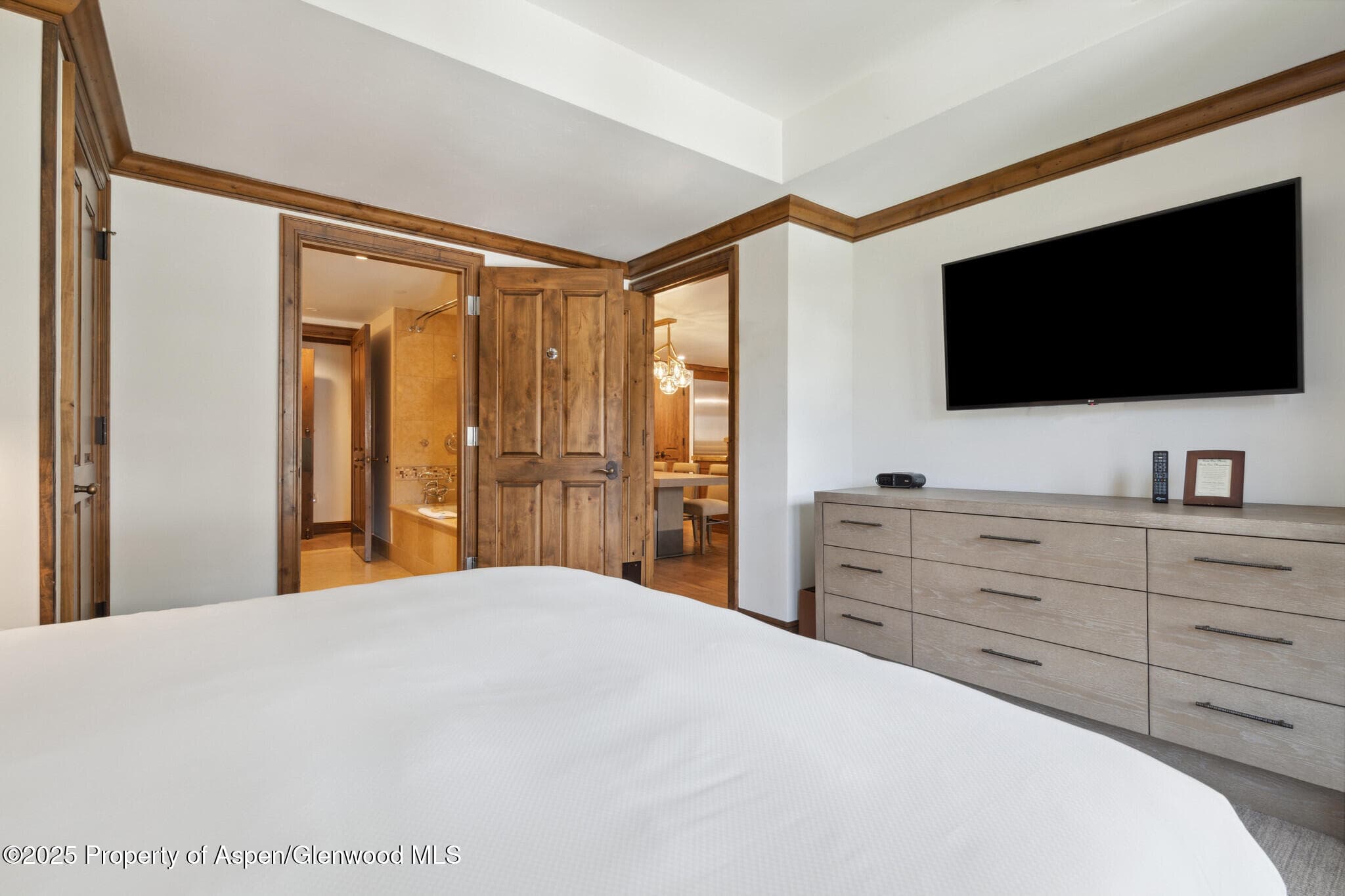 415 E Dean St, Unit 36, Week 33, Aspen, CO 81611 - Photo 14