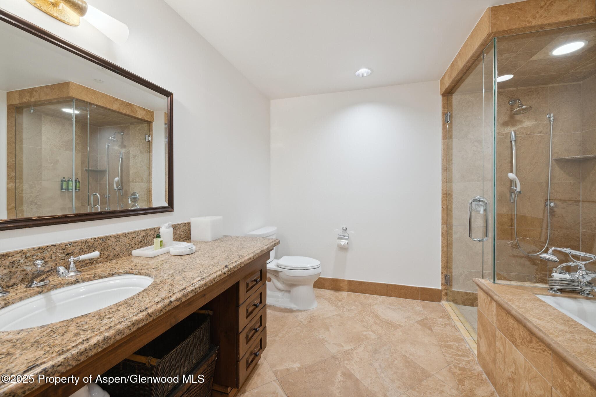 415 E Dean St, Unit 36, Week 33, Aspen, CO 81611 - Photo 26