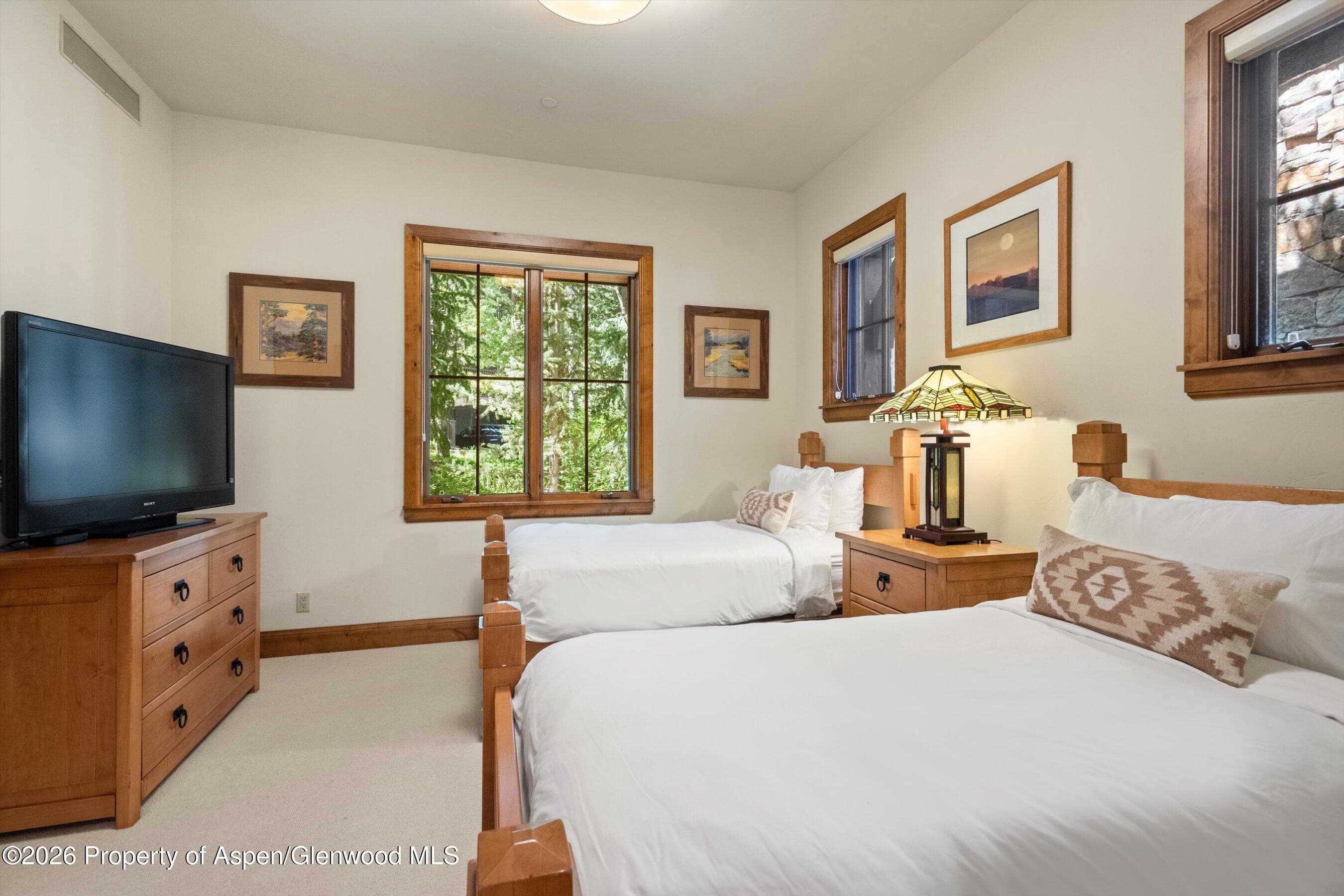 64 Prospector Road Unit 7, Aspen, CO 81611 - Photo 33
