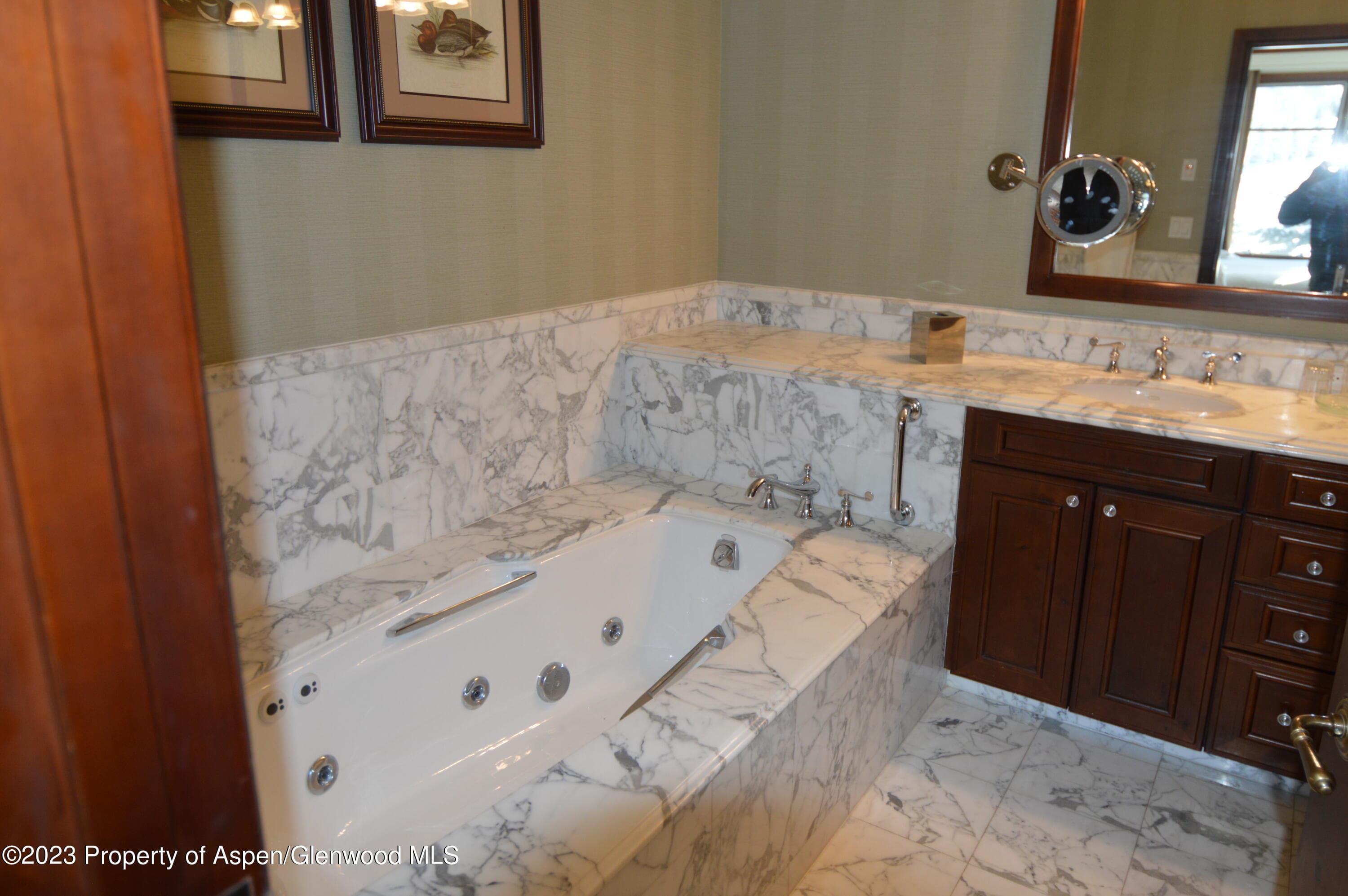0197 Prospector Road Unit 2205 Winter Interest 4, Aspen, CO 81611 - Photo 10